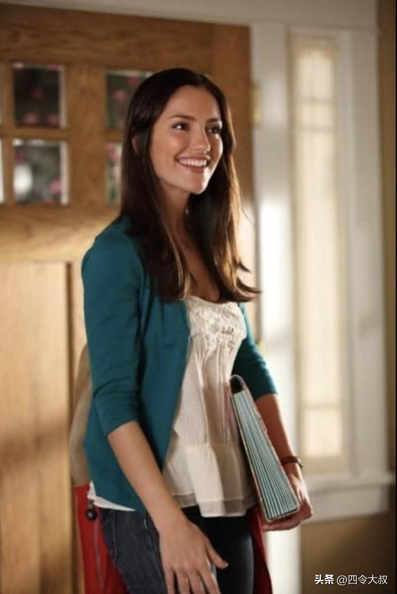 荧幕甜心身世坎坷，「美国队长」旧爱惊曝曾被拍*爱性**影带