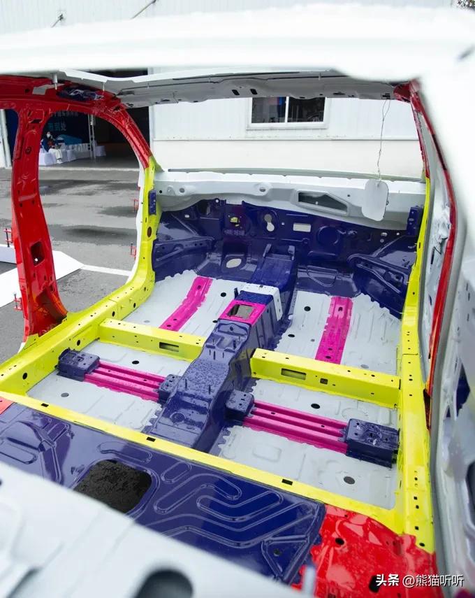 弹弓标致408,标致新408弹弓测试