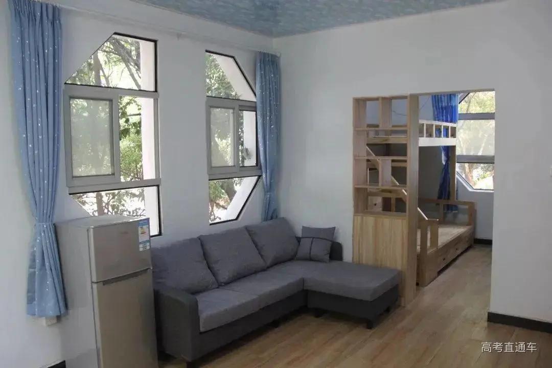 盘点那些环境极好大学宿舍,国内四大豪华大学宿舍