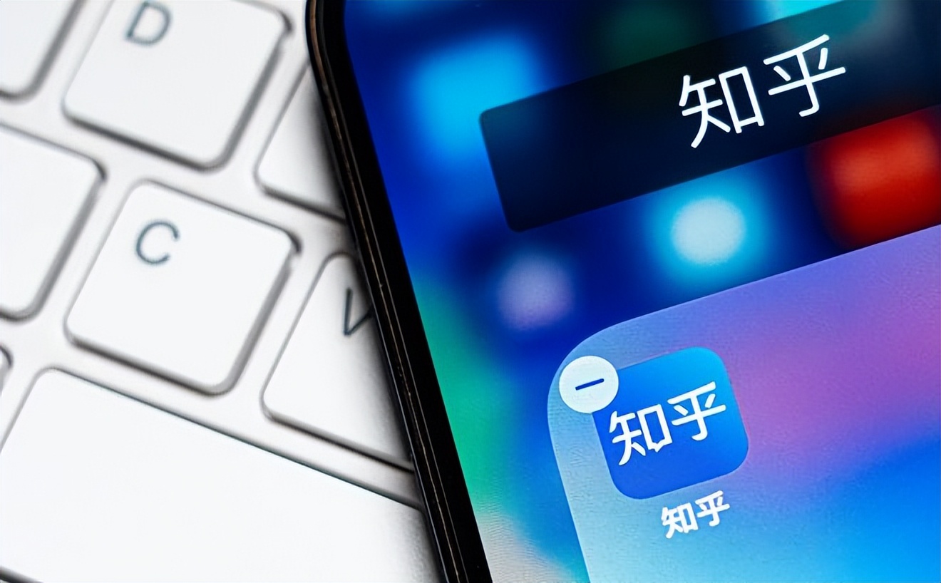 都2023年了，知乎还没赚到钱