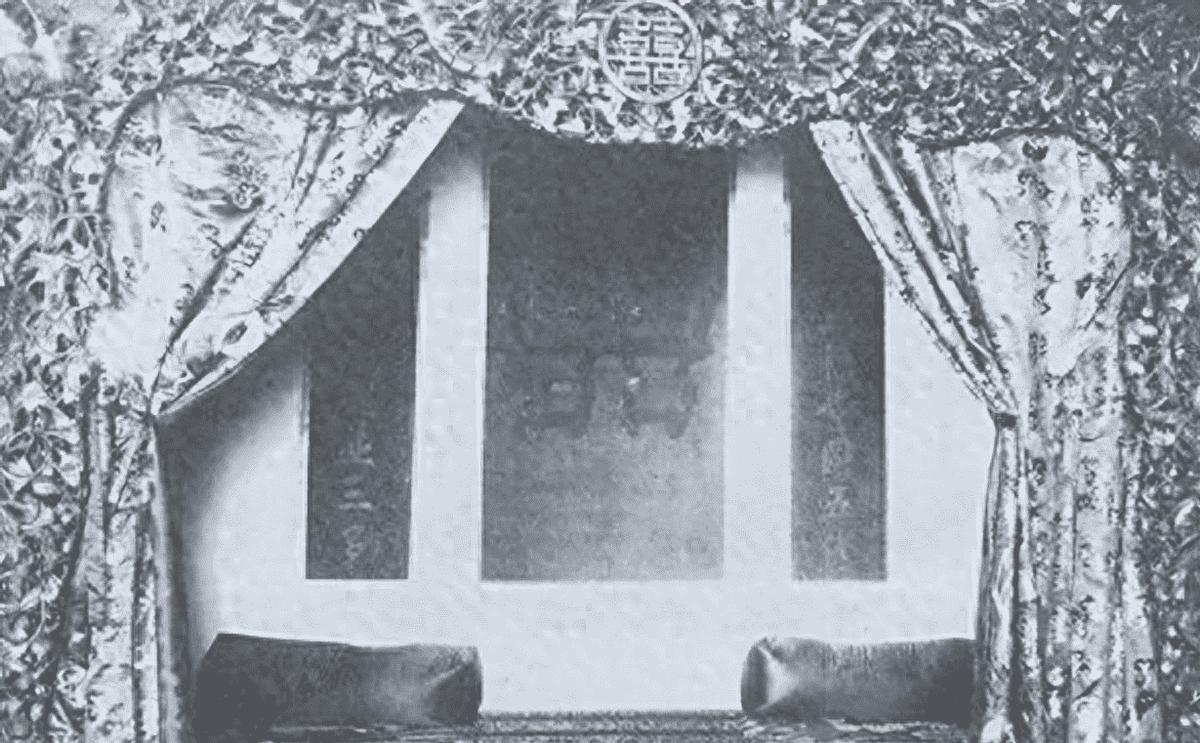 日军日记：男人饿倒在地，为了救他，我将他妻子的乳房割给他吃!