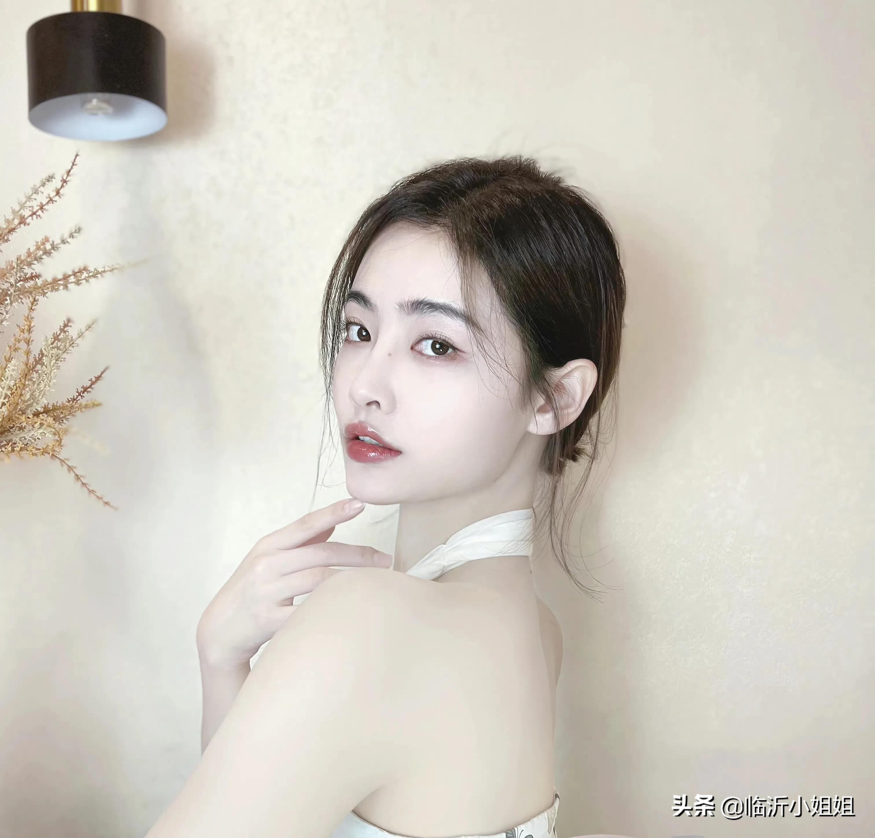 许佳琪图片清纯,清纯干净的女生许佳琪