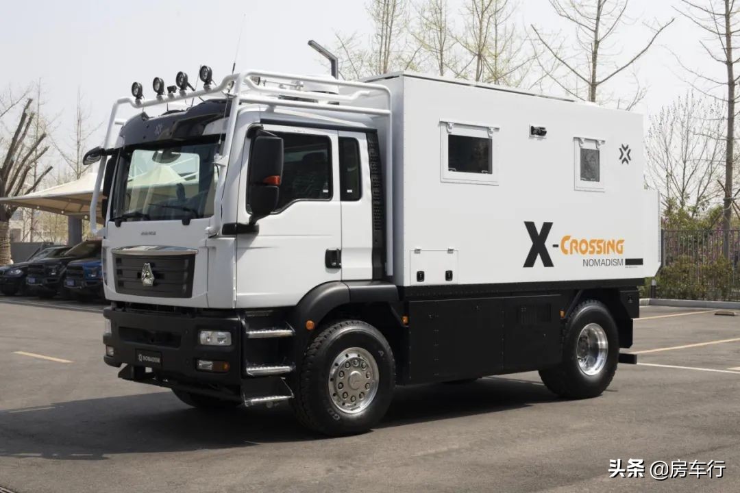 价格低的b级越野房车,顶级超重型越野房车蓝牌