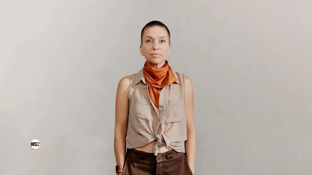 她半裸，姬情，写歌怼前任