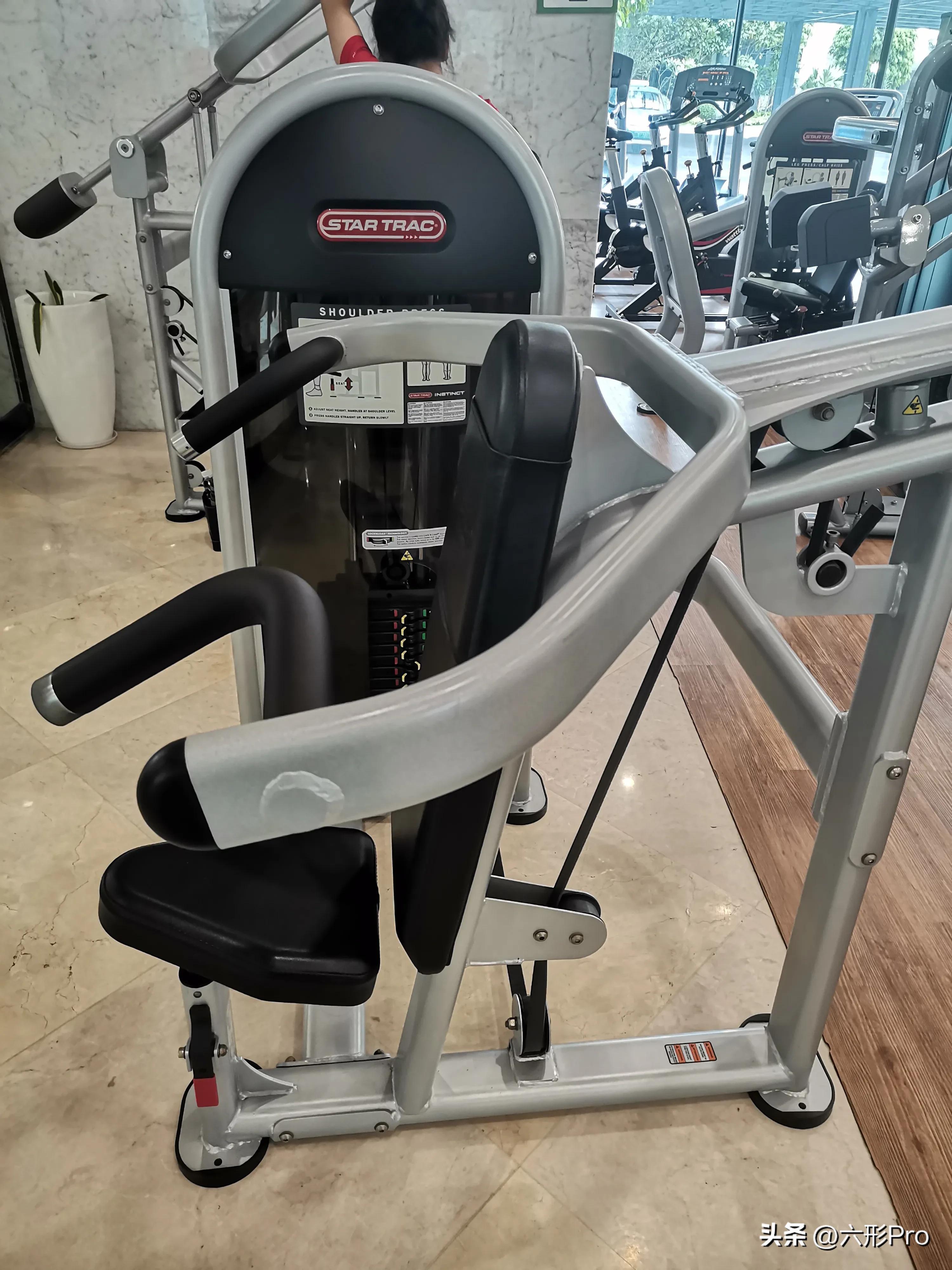 健身房力量训练器械有哪些,健身房器械入门全套