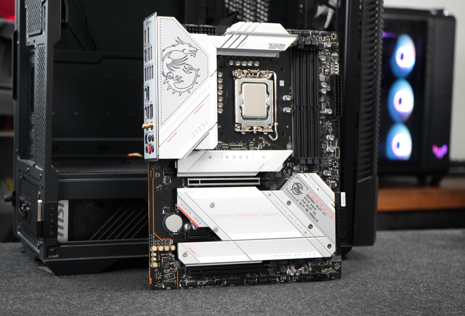 英特尔13代i713700kf怎么样,13代酷睿i7-13700h怎么样