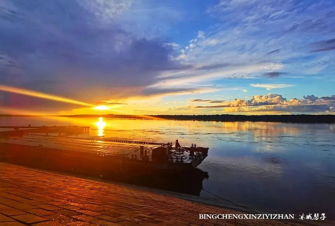 黑龙江恐龙之乡嘉荫县,中俄边境伊春市嘉荫县