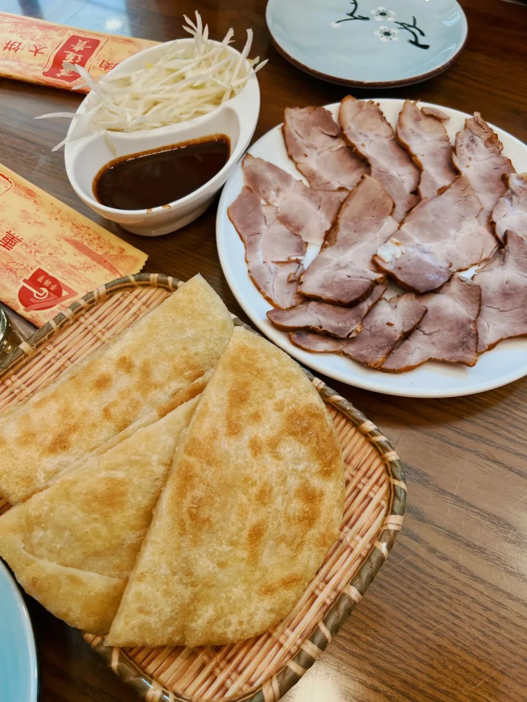 来这座城逛吃的100种理由,去一座城市就是要吃当地的美食