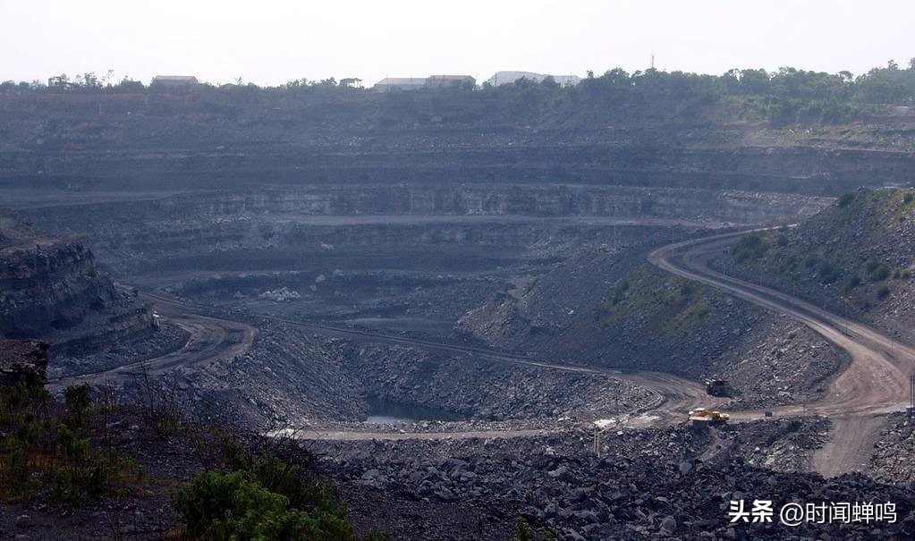 印度人口是红利还是负担,印度的人口特点带来的优势和弊端