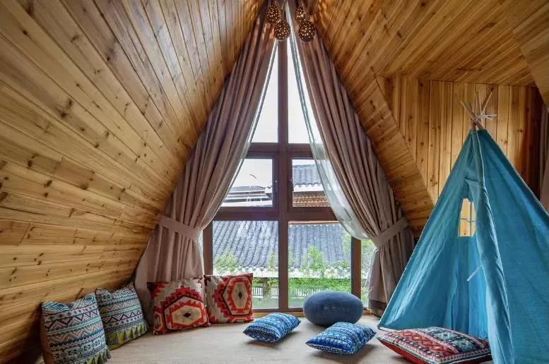 小精灵同款树屋绝了!遛娃的秘密基地,诗境家园里的度假圣地