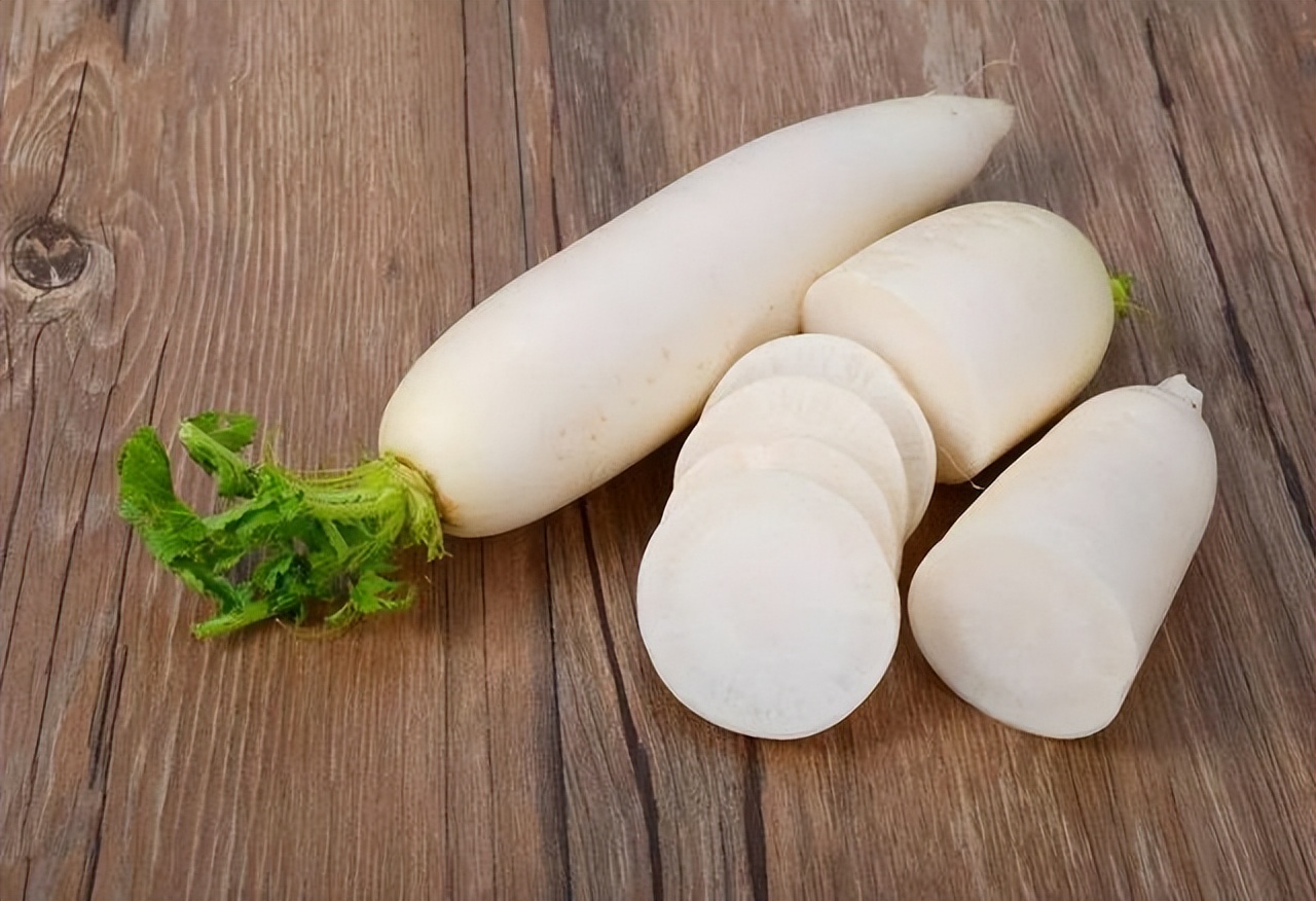 白萝卜到底是消结节还是长结节,萝卜是结节恶化的加速剂吗