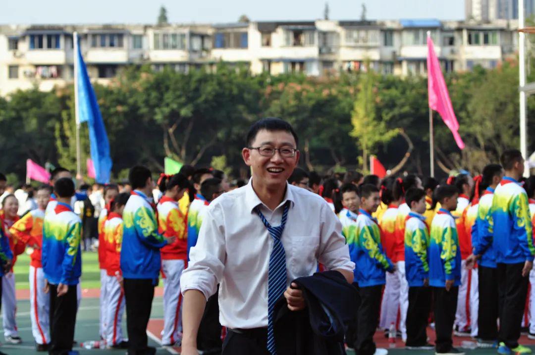 从一线老师到骨干教师的幼教故事,从新手教师到专家教师的成长历程