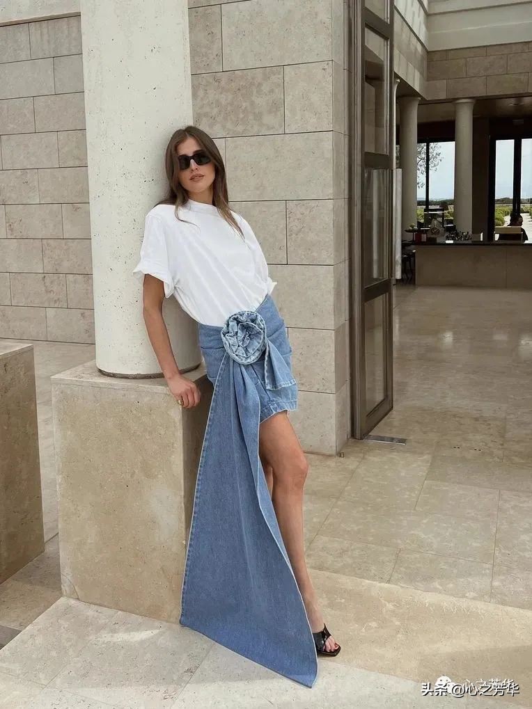 今年时尚一点的上衣,今年最时尚的衣服