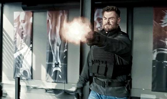 惊天营救战斗视频,惊天营救动作场面