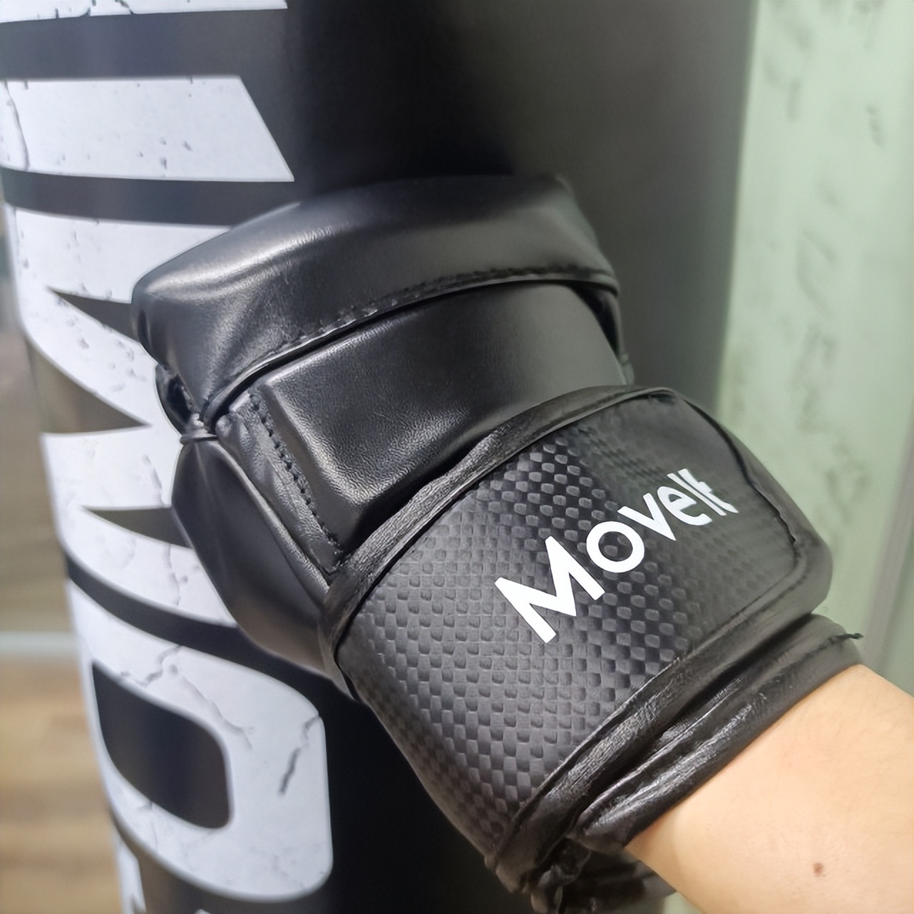 测拳力的工具,拳力测试戴什么拳击手套