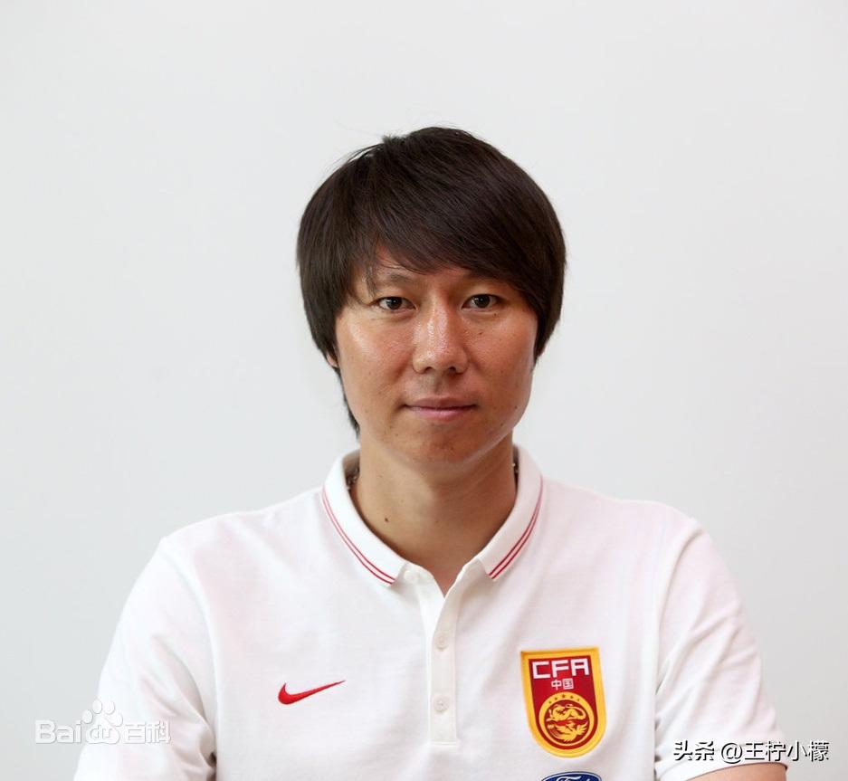 中国足球到底有多么黑暗？李铁，你*娘的他**真的做到诠释！