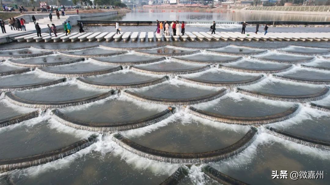 游玩龙舟和赛龙舟,中华龙舟赛游玩攻略