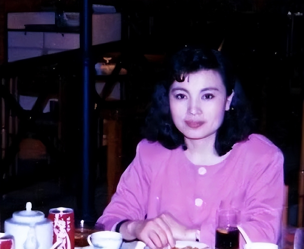 央视主播李瑞英儿子坠楼,央视新闻主播李瑞英怎样了