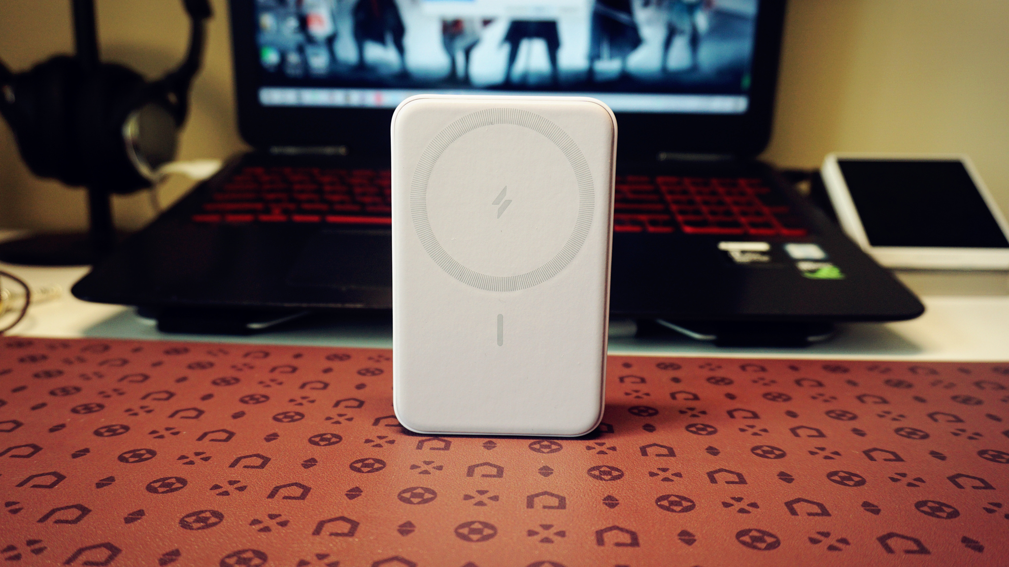 苹果充电宝magsafe平替,怎么给苹果magsafe磁吸充电宝充电