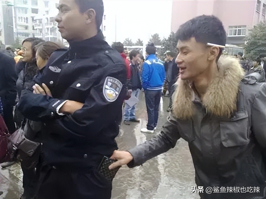 今天你看了吗,治好脚气以前的袜子还能穿吗