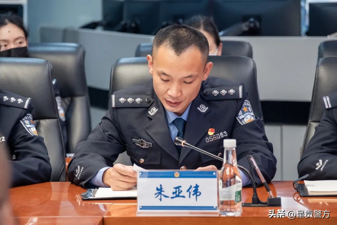 学习*党**的二十大精神座谈会上他们的发言走心更走实