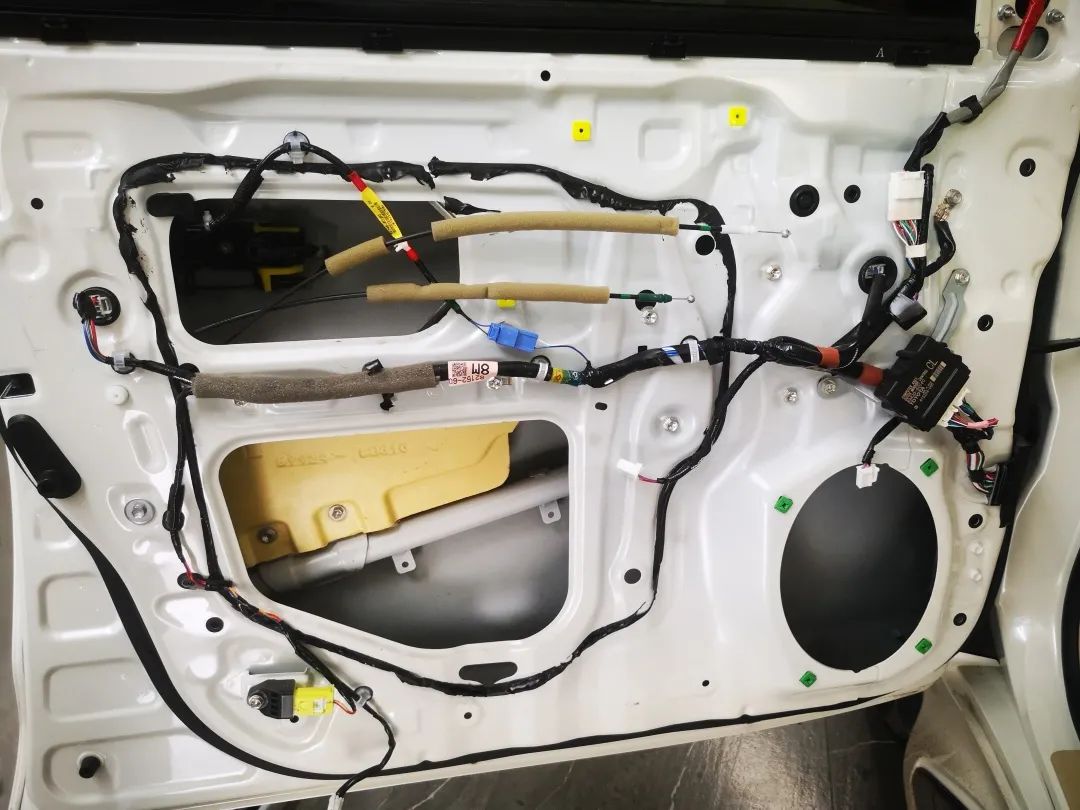 酷路泽升级大喇叭,丰田酷路泽改装蜗牛喇叭