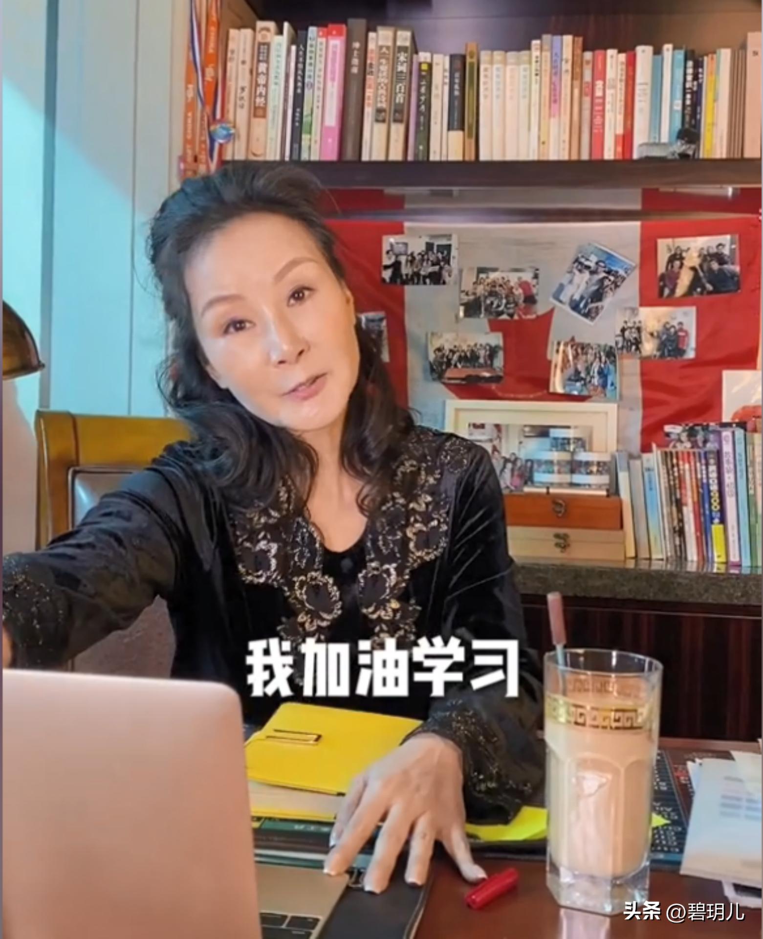 单亲妈妈雪瑞姑姑净身出户成富豪,雪瑞姑姑是离异吗