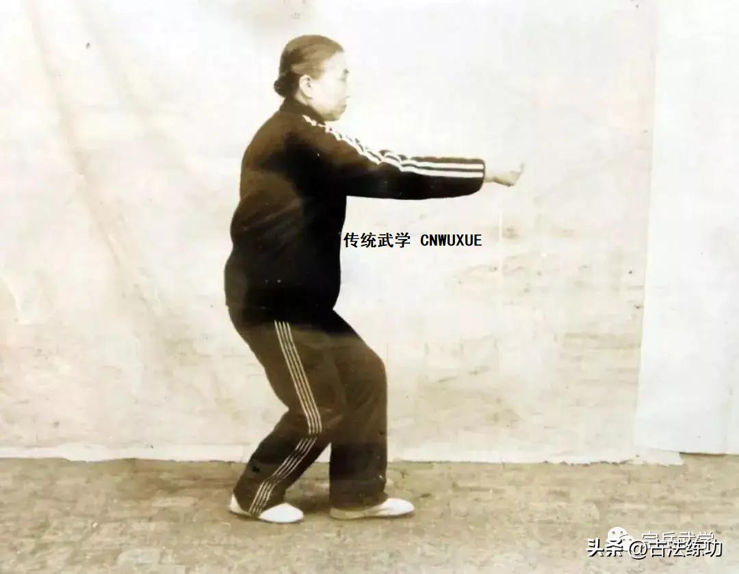 形意拳三尖式,形意拳三体式是什么