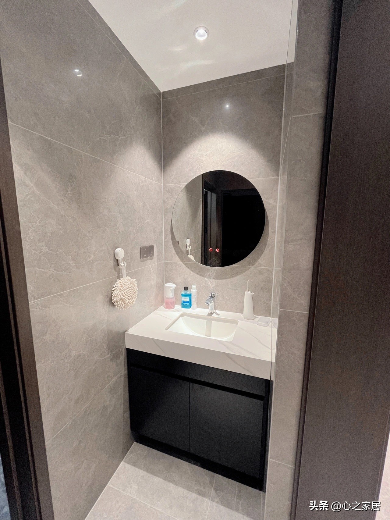 130平四室两厅二卫的客厅,130平米大四居