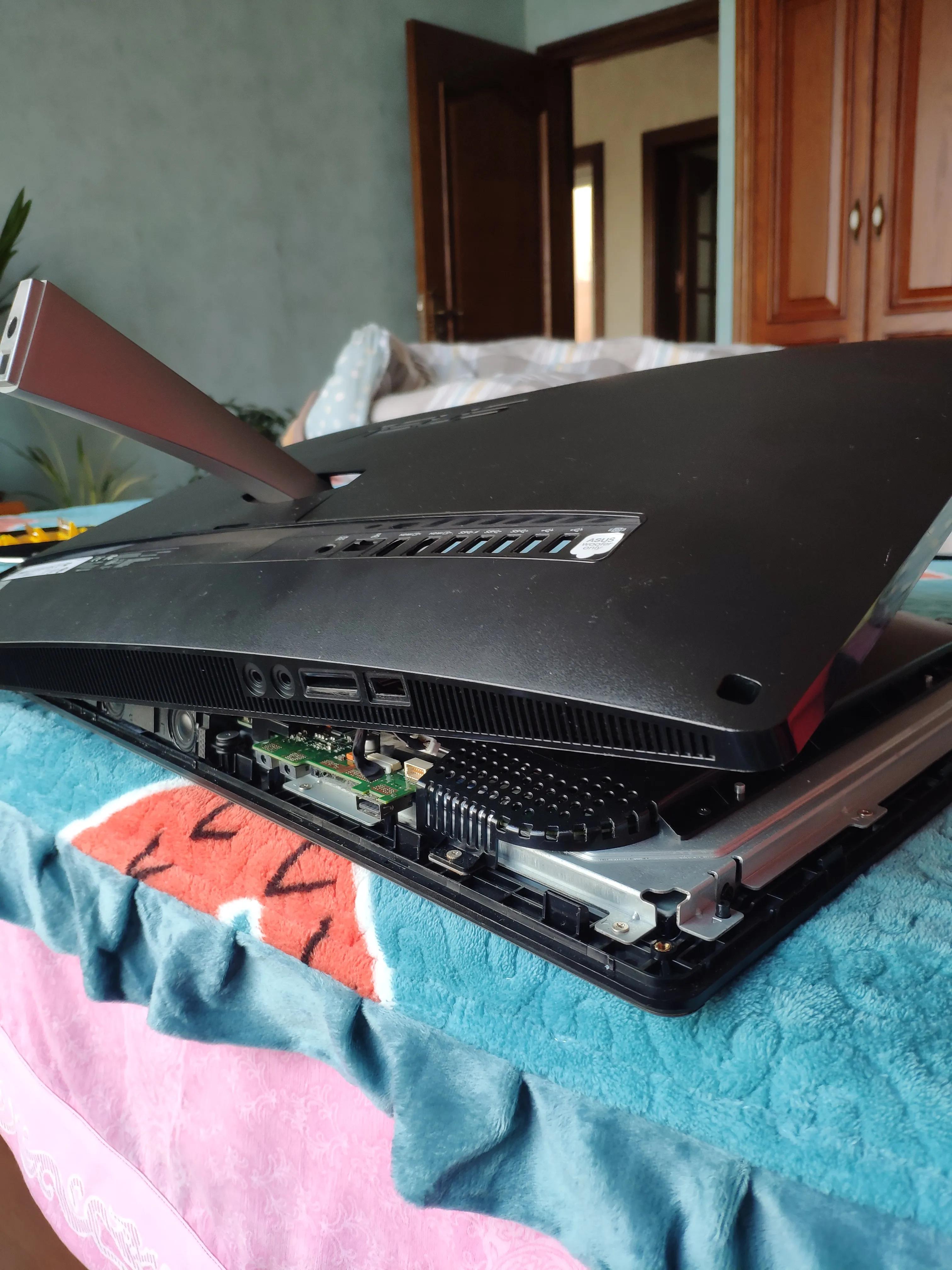 华硕et2230i一体机拆卸步骤图解,华硕一体机et2210e拆机图解教程