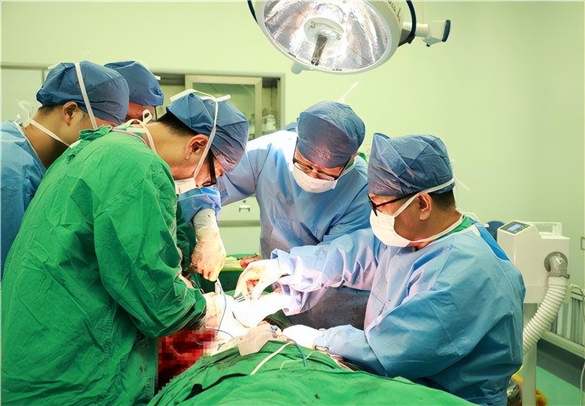 脚上破了很大一块皮怎么消炎,脚上破了很大一块皮怎么办