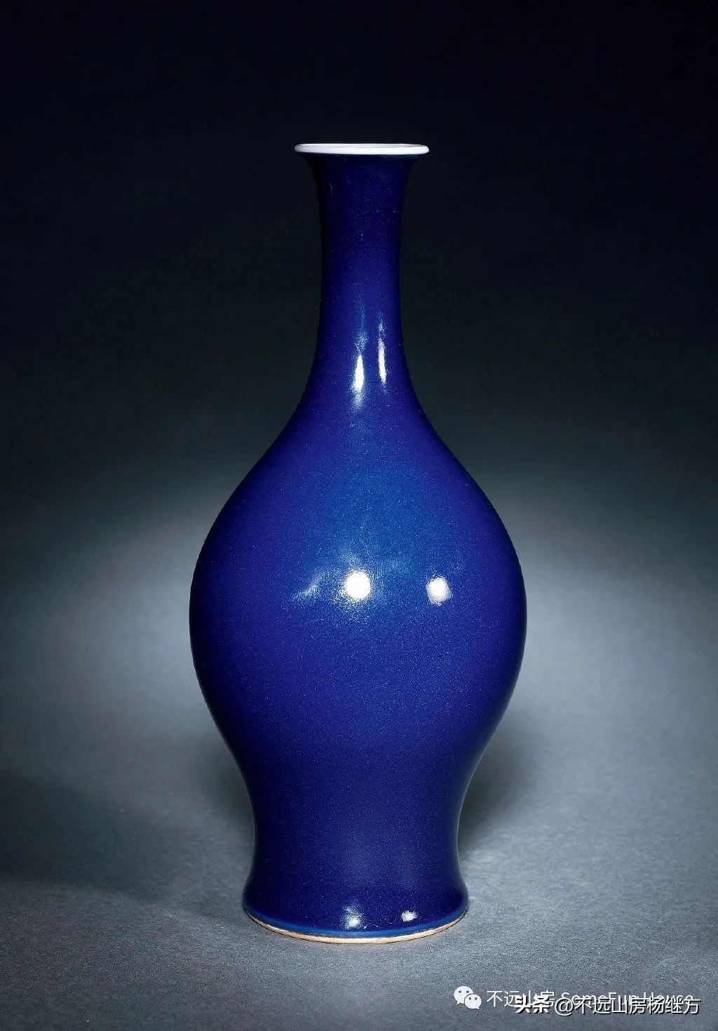 雍正黄色釉瓷器图,清代雍正朝粉青釉瓷器鉴赏