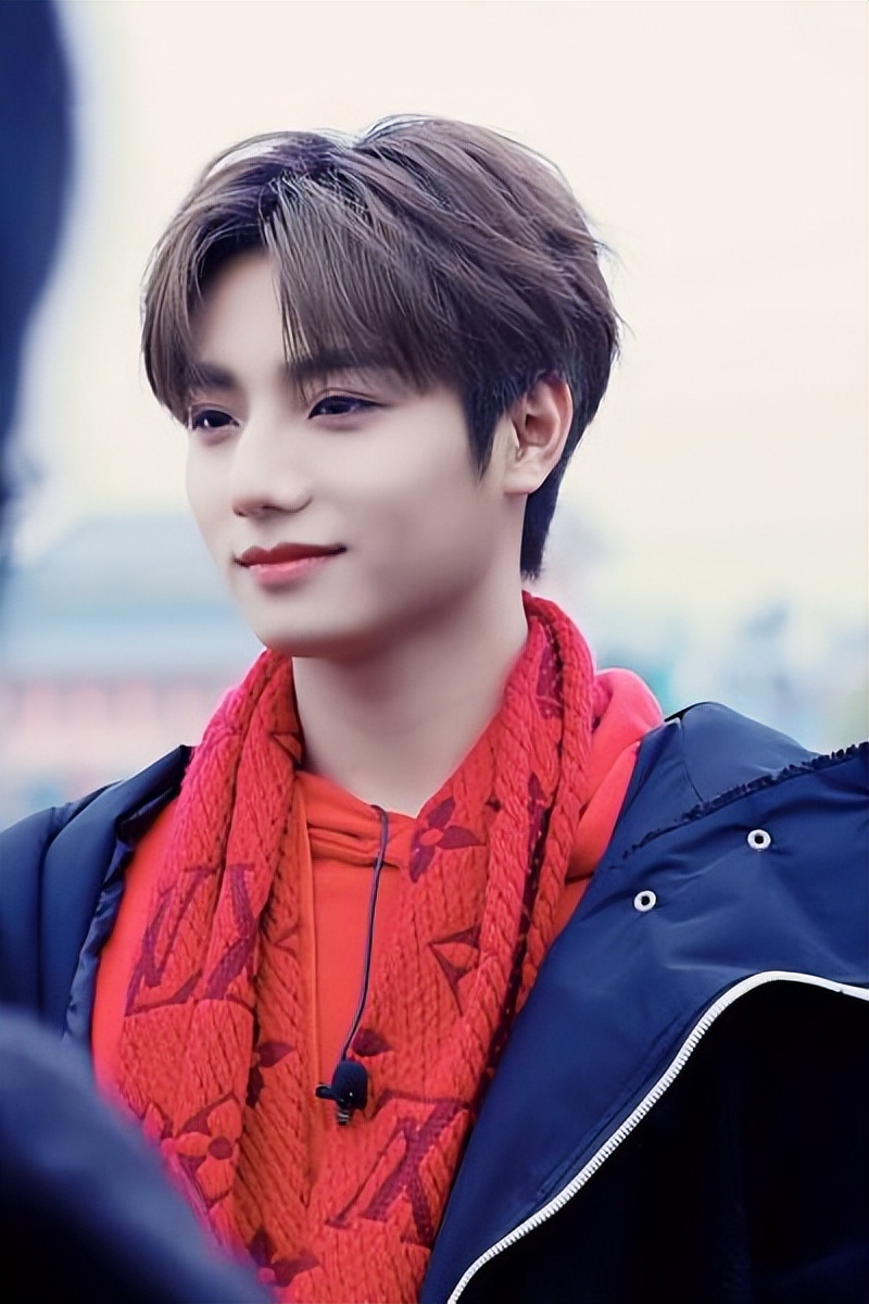 李振宁unine谈恋爱,unine李振宁抖音直播