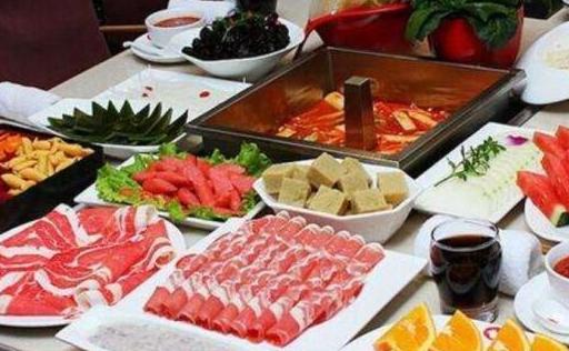 海底捞是吃完饭结账吗,海底捞吃的是服务费吗