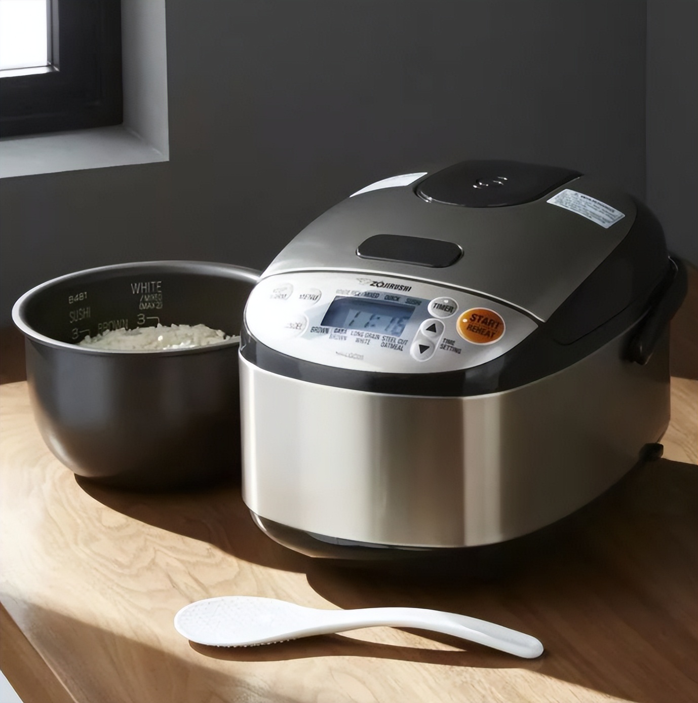 美的苏泊尔九阳电饭煲哪个品牌好,电饭煲九阳和苏泊尔哪个好