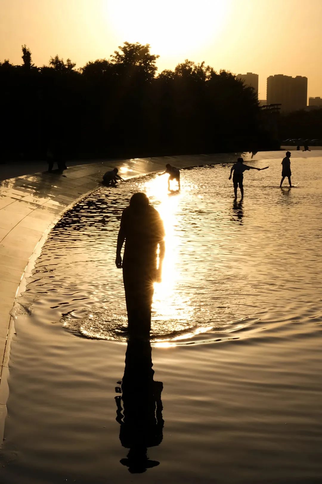 中国街拍最新头条,中国街拍每日一图