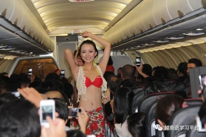 瓒婂崡缇庡コ娲楄溅,寮傚浗椋庢儏瓒婂崡濡瑰瓙娲楄溅