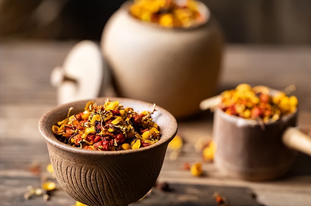 建议子女转告父母：睡前2小时，做到“5喝2不做”，轻松入眠