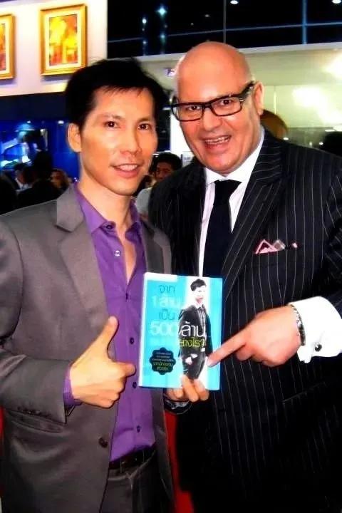 娉板浗鑲＄,娉板浗鑲＄minnie