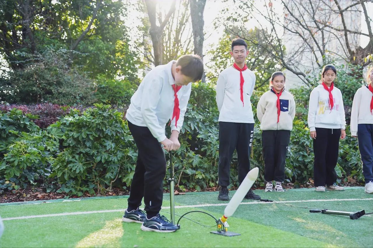 西南地区中小学美育高质量发展学术年会分会场在昆十中求...