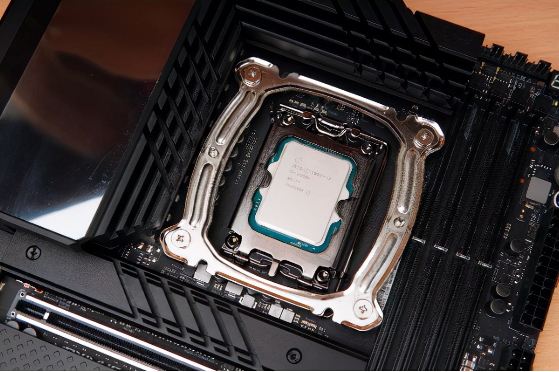 瓒呴涓変笢娴積x6000,瓒呴涓変笢娴積x6000璇勬祴