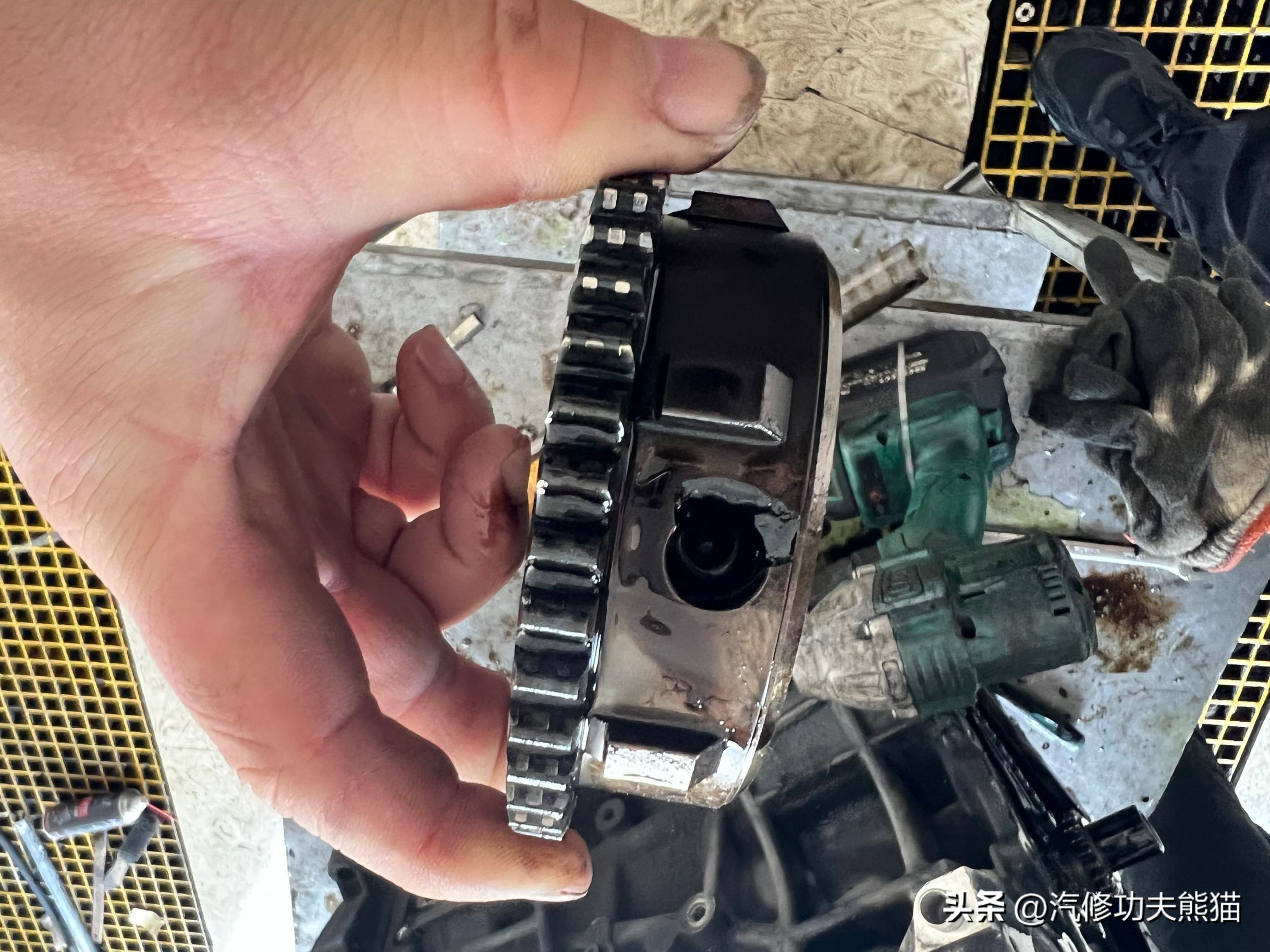 沃尔沃xc60十年老车,最新款沃尔沃xc60烧机油是通病吗