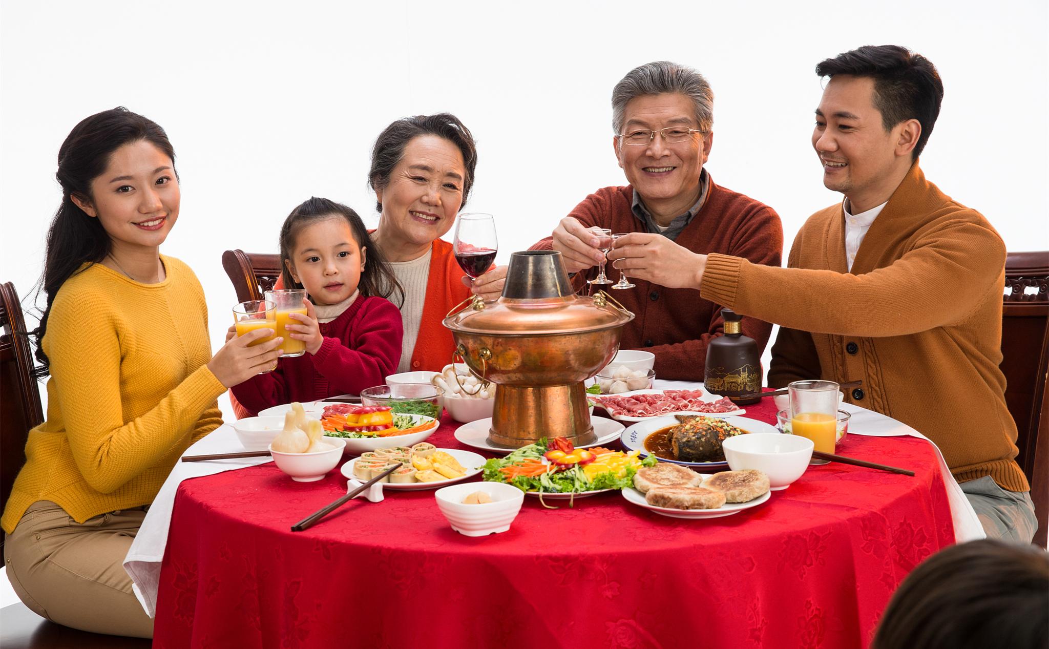 “妈老了，你7岁的弟弟怎么办”女儿霸气回怼，母亲闭嘴了