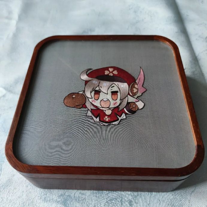 耗费20天，50岁阿姨给儿子绣出苏绣版原神夜兰，玩家：您开个价