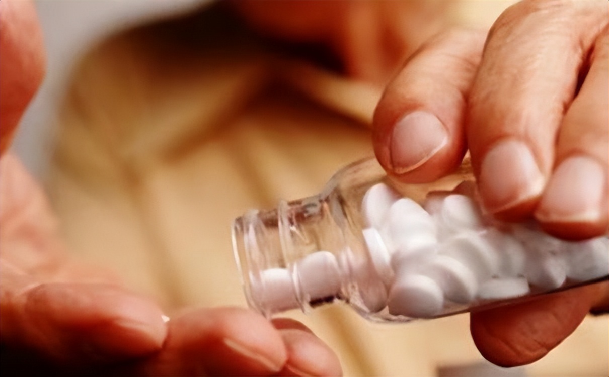 骨头汤不补钙什么食物补钙,骨头汤虾皮补钙靠谱吗