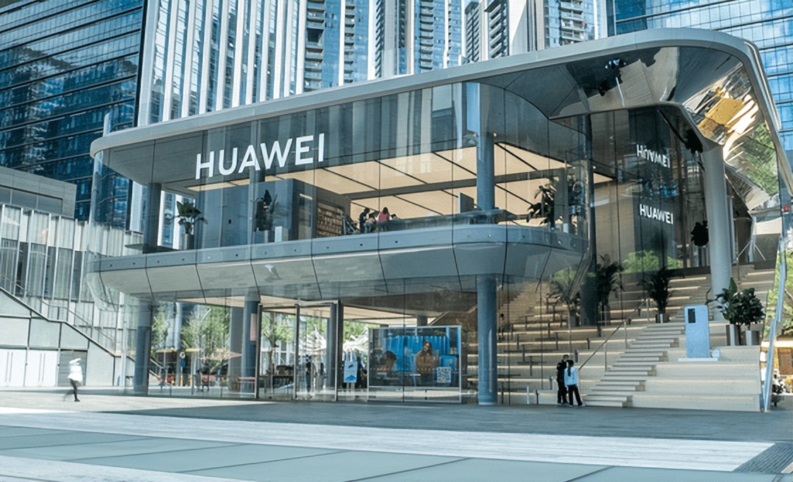 余承东为啥叫一大嘴,余承东大嘴