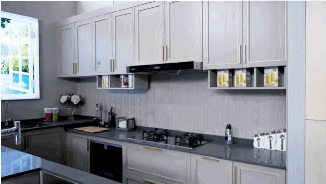 理想厨房与现实的厨房对比,年轻人的理想厨房是什么样