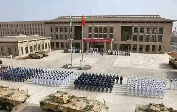 外国网友看美国能战胜中国吗,外国评论中国军力和美国对比