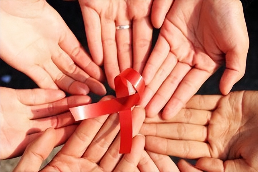 六类疾病可以通过性传播，医生劝告：思想开放的人，别胡作非为！