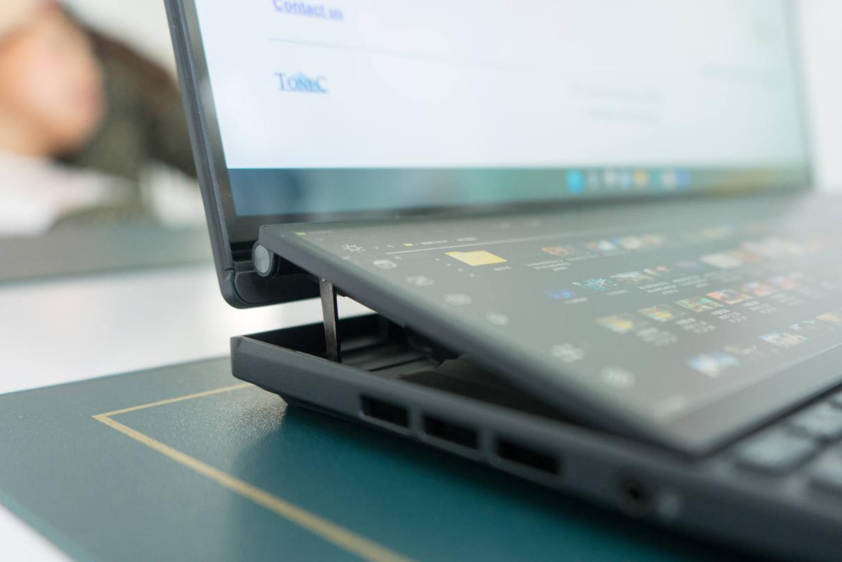 目前最值得入手的华硕双屏笔记本,华硕双屏预售吸引几点现象